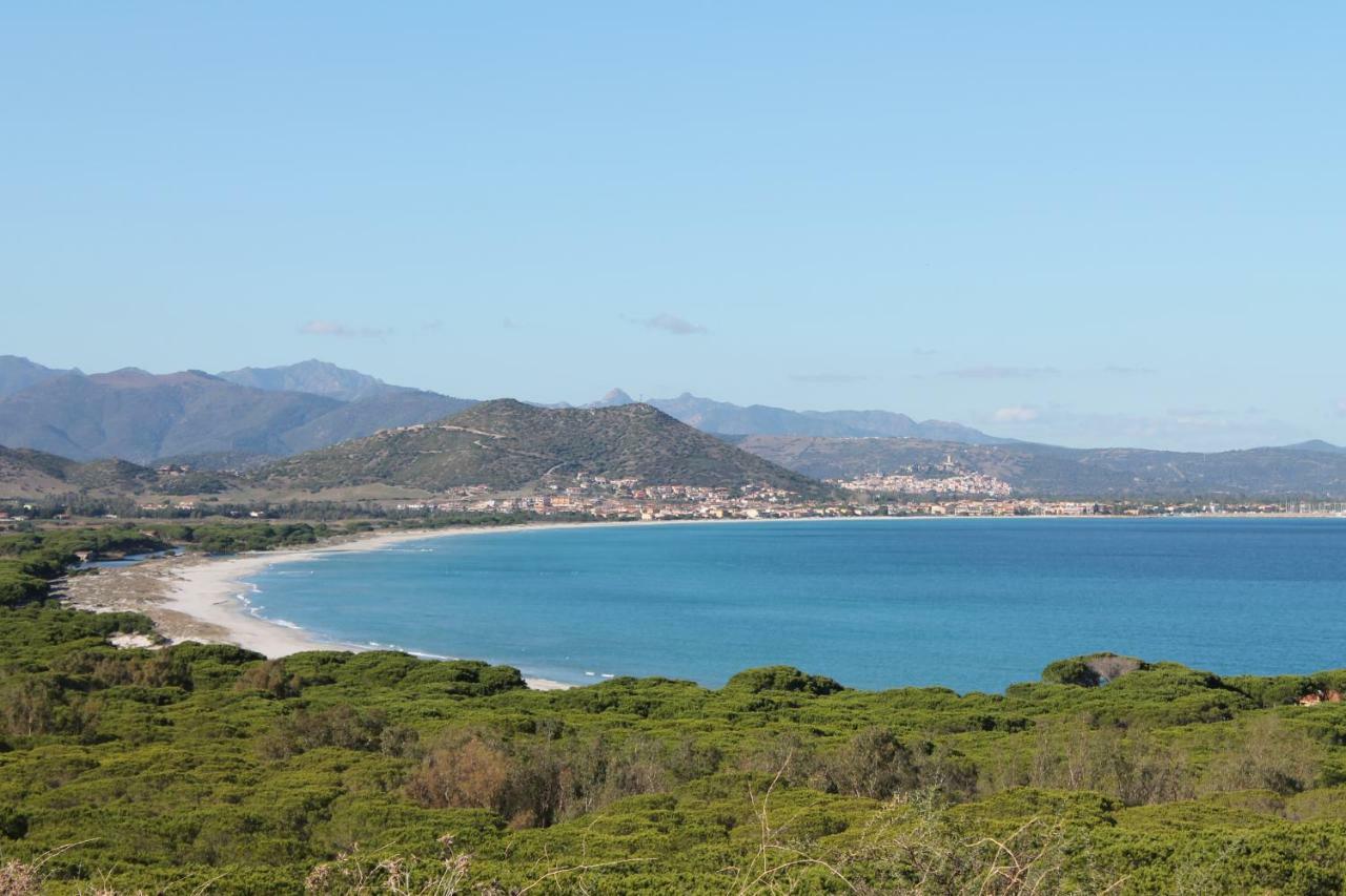Вилла Villetta Indipendente Fronte Spiaggia Будони Экстерьер фото
